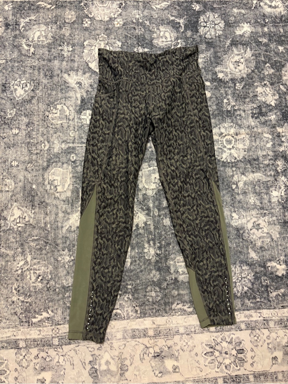 Old Navy Olive Green Patterned Leggings with Side Panels